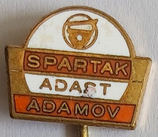 Spartak Adast Adamov Czech Republic football Soccer Club Fussball Calcio Futbol Futebol PINS BADGES A4/4 - Football