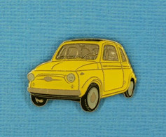 1 PIN'S //  ** VOITURE CITADINE / LA FIAT 500 ** - Fiat