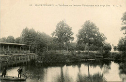 Montfermeil * Tribunes De L'ancien Vélodrome Aux Sept Iles * Cyclisme Sur Piste - Montfermeil