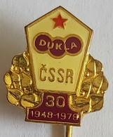 DUKLA PRAHA Czech Republic Football Soccer Club Fussball Calcio Futbol Futebol PINS BADGES A4/4 - Football