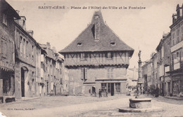 Saint Cere Place De L Hotel De Ville Et Fontaine Animée Gaudou - Saint-Céré