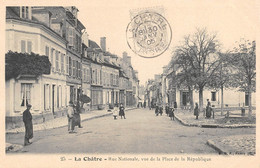 CPA 36 LA CHATRE RUE NATIONALE VUE DE LA PLACE DE LA REPUBLIQUE - La Chatre