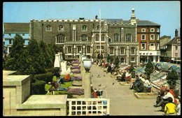 Norwich The Guildhall And Garden Of Remembrance Colourmaster - Norwich