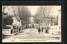 CPA Le Vigan, Avenue Jeanne-d'Arc - Le Vigan