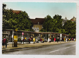 5090 LEVERKUSEN - OPLADEN, Bushaltestelle / Ladengeschäfte Kölner Strasse, 60er Jahre - Leverkusen