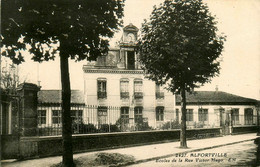 Alfortville * écoles De La Rue Victor Hugo * Groupe Scolaire - Alfortville