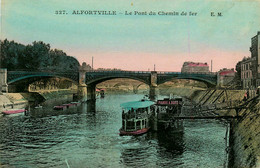 Alfortville * Le Pont Du Chemin De Fer * Embarcadère Et Bateau - Alfortville