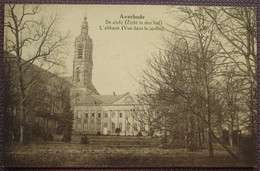 Scherpenheuvel-Zichem / Montaigu-Zichem - Averbode: De Abdij (Zicht In Den Hof) / L'abbaye (Vue Dans De Jardin) - Scherpenheuvel-Zichem