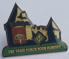 Une Vraie Force Pour Pontivy France  Football Soccer Club Fussball Calcio Futbol Futebol  PINS BADGES A4/5 - Football