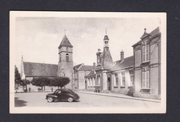 Le Perray En Yvelines (78) Eglise Et Mairie  ( Voiture Renault 4CV  51114) - Le Perray En Yvelines