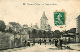 Villiers En Plaine * La Place De L'église Du Village * Villageois - Other & Unclassified