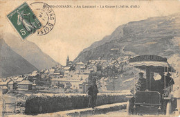 CPA 38 BOURG D'OISANS AU LAUTARET LA GRAVE (AUTOBUS - Altri & Non Classificati