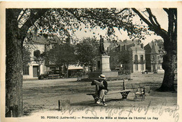 Pornic * La Promenade Du Môle Et La Statue De L'amiral Le Ray - Pornic