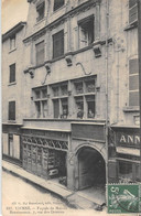 CPA 38 VIENNE FACADE DE MAISON RENAISSANCE RUE DES OLIVIERS (cpa Pas Courante - Altri & Non Classificati