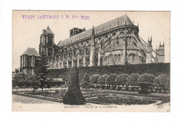 BOURGES (18) - Abside De La Cathédrale  (Train Sanitaire) - Bourges