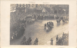 67-HAGUENAU-CARTE-PHOTO-DEFILE DE FIN DE GUERRE - Haguenau