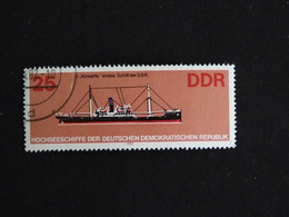 ALLEMAGNE GERMANY DEUTSCHLAND RDA DDR YT 2362 OBLITERE - BATEAU NAVIRE D VORWARTS 1er BATEAU DE LA Cie D.S.R. - Gebraucht