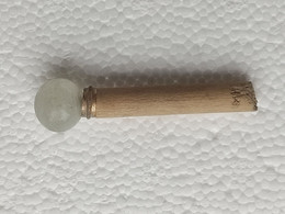 ANCIEN POMMEAU En VERRE, DE CANNE OMBRELLE PARAPLUIE EPOQUE FIN 19ème SIECLE  Diamètre 1,8 Cm Env Long 7,2 Cm Avec Bout - Sombrillas & Paraguas