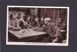Scene From 'Seven Brides For Seven Brothers'.      Picturegoer Series. (Card Number D592).  RPPC. - Acteurs