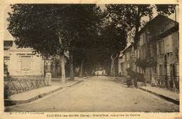 S8350 Cpa 32 Castéra Les Bains - Grand'rue , Vue Prise Du Centre - Castera