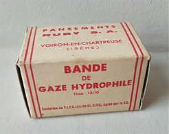 - Ancienne Boite En Carton - Bande De Gaze Hydrophile " RUBY S.A " - Objet De Collection - Pharmacie - - Medizinische Und Zahnmedizinische Geräte