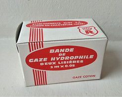 - Ancienne Boite En Carton - Bande De Gaze Hydrophile " RUBY S.A " - Objet De Collection - Pharmacie - - Medisch En Tandheelkundig Materiaal