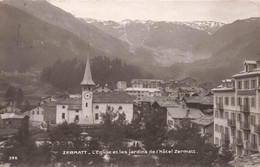 Zermatt L'Eglise Et Les Jardins De L'Hôtel Zermatt - VS Valais