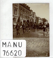 Photo Originale Historique Basel / Bâle Suisse 24 Septembre 1914, Défilé Militaires En Armes, Militaires En Manoeuvres. - Dediche