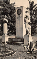 Differdange Monument Emile Mark - Differdingen