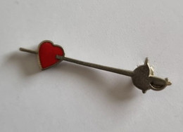 Pin's - Pin - Cinema - Film Cyrano De Bergerac - Epée Escrime Argent - Cinéma