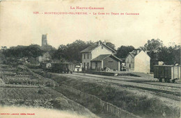 Montesquieu Volvestre * La Gare Du Train De Carbonne * Ligne Chemin De Fer * Wagons - Otros & Sin Clasificación