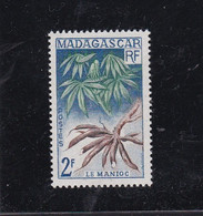 Madagascar 1957 N° 332 O Agriculture, Produit Agricole, Manioc, - Légumes