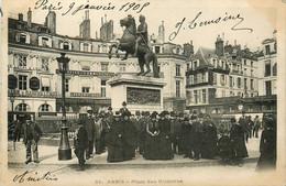 Paris * 1er * La Place Des Victoires * Commerces Magasins - Paris (01)