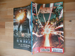 AVENGERS N 4 OCTOBRE 2013 JOIN THE REVOLUTION MARVEL  PANINI COMICS  TRES BON ETAT - Marvel France