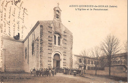 CPA 38 AZIEU QUINCIEU DE GENAS EGLISE PENSIONNAT - Sonstige & Ohne Zuordnung