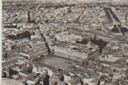 Cpsm 10x15. Vue Aérienne (31) TOULOUSE. Le Capitole - Toulouse