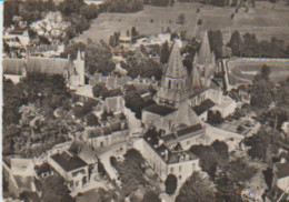 Cpsm 10x15. Vue Aérienne (37) LOCHES . La Collégiale St Ours (Les Châteaux De La Loire) - Loches