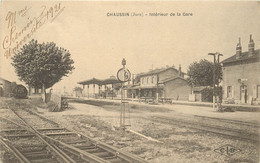 CHAUSSIN - Intérieur De La Gare. - Stations Without Trains