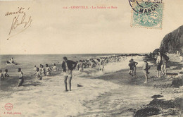 (D) 50 GRANVILLE. Les Soldats Au Bain Militaires En Baignade 1905 - Granville
