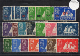 St-Pierre-et Miquelon. Séries De Londres (296-309 Et (315-322) Neufs ** S/C 1942-1945 - Unused Stamps