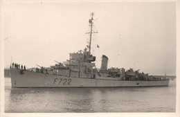 Bateau Guerre SOUDANAIS F722 * Carte Photo * Militaria * Marine Militaire Française * Photo BYTCHKOVSKY - Warships