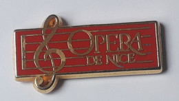 SP81 Pin's Partition Musique Opéra De Nice Alpes Maritimes Qualité ZAMAC Achat Immédiat - Musique