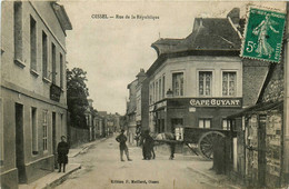 Oissel * La Rue De La République * Café GUYANT * Attelage - Autres & Non Classés