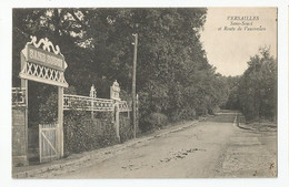 78 Versailles Le Sans Souci Et Route De Vaucresson - Versailles