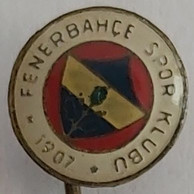 FENERBAHCE SK Istanbul - Turkey Football Soccer Club Fussball Calcio Futbol Futebol  PINS A4/7 - Football