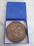 Medaille Du Travail, Entreprise RAZEL En Bronze, 90è Anniversaire - Attribué, Avec Sa Boite - Poinçon  1970 - Professionnels / De Société