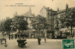 Aurillac * Place Et Statue Des Droits De L'homme * Villageois - Aurillac