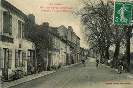 Le Houga * Près Nogaro * Avenue De Mont De Marsan * Villageois - Sonstige & Ohne Zuordnung