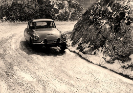 Rallyes * Course Automobile * La Citroën DS 19 De NEYRET TERRAMORSI * Critérium Neige Et Glace 1962 - Rallye