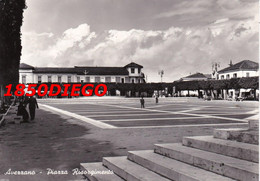 AVEZZANO - PIAZZA RISORGIMENTO F/GRANDE  VIAGGIATA 1957 ANIMAZIONE - Avezzano